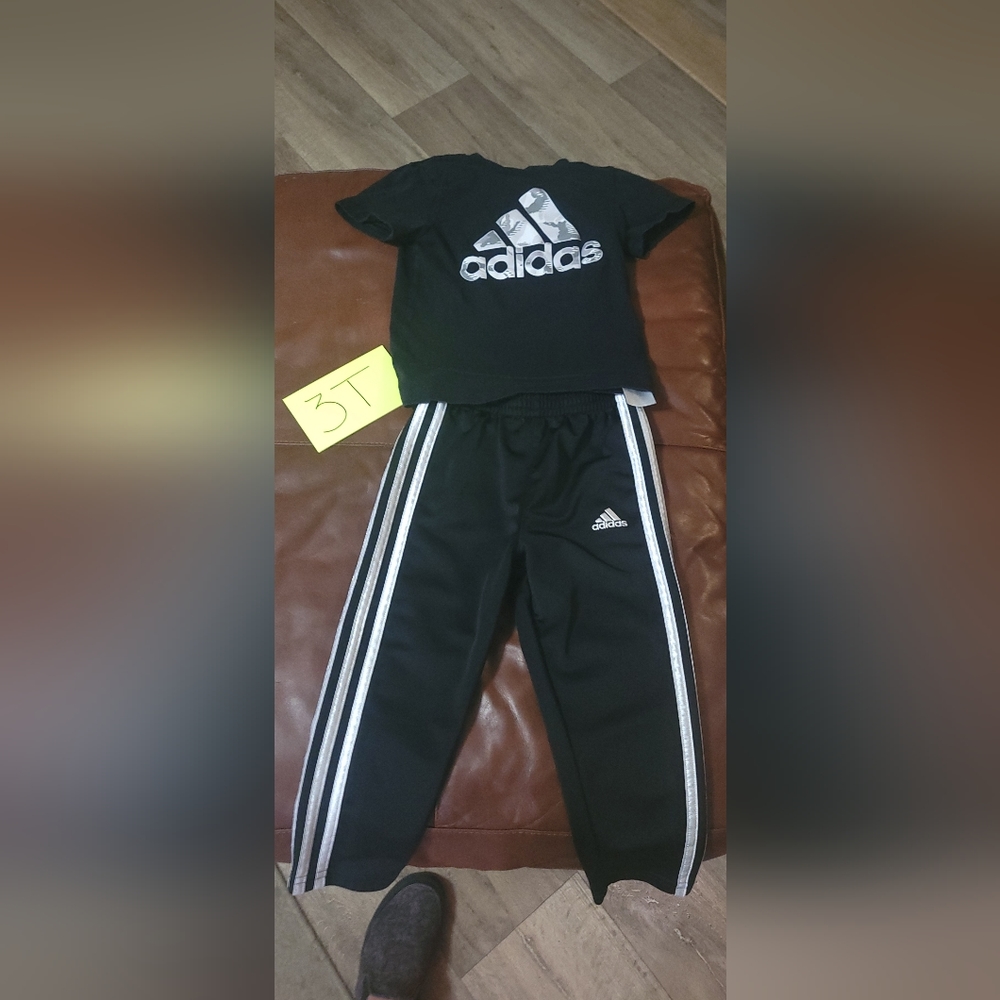Adidas outfit